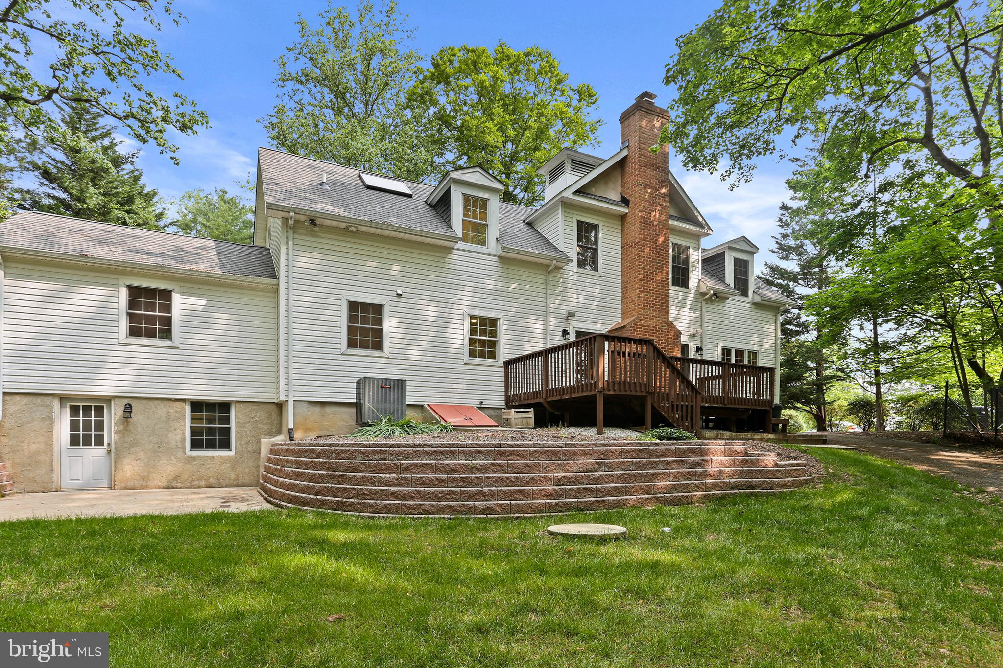 1828 Circle Road Towson, MD 21204 - Photo 35 of 37 Rear View