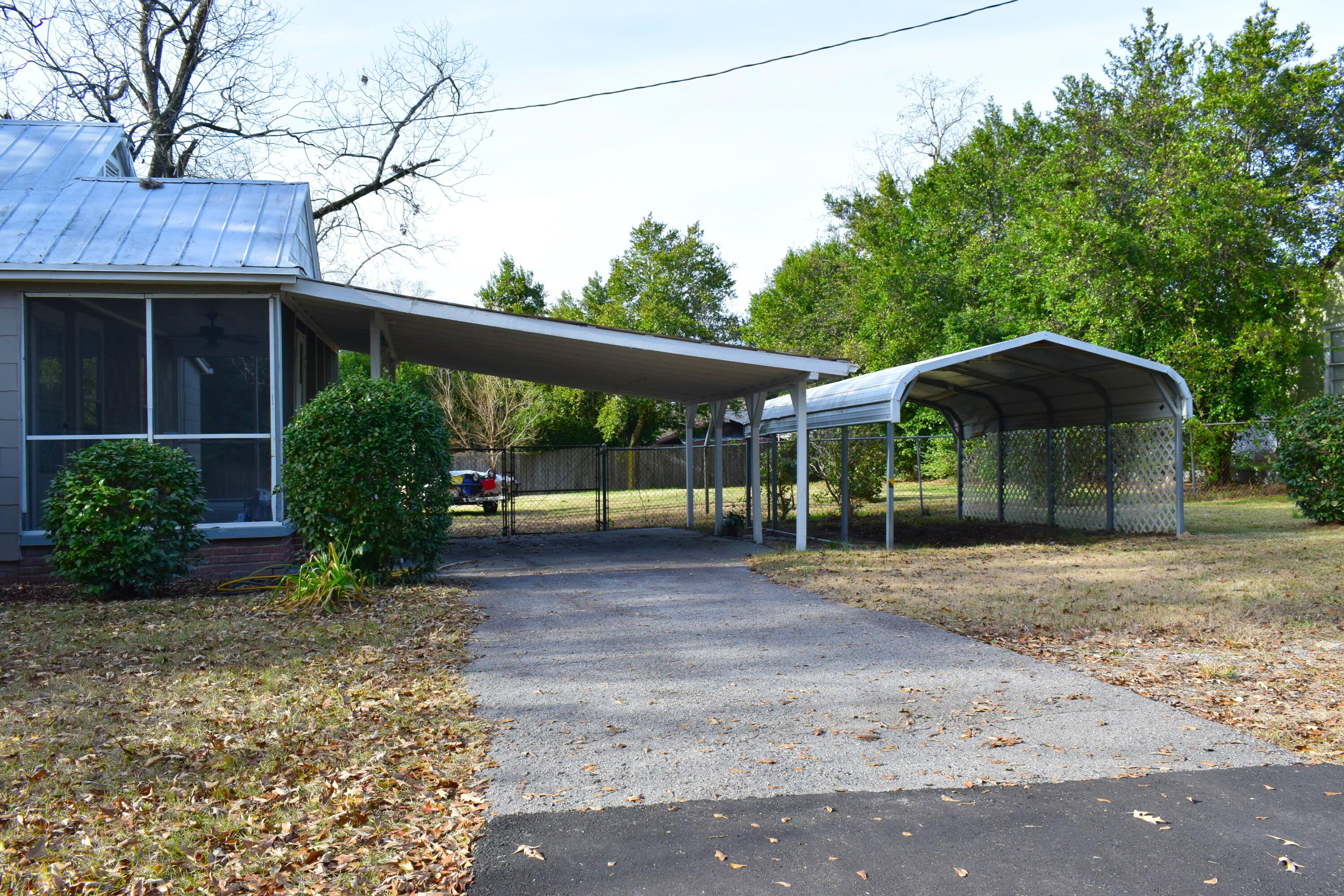 106 Jesse Dee Street North Augusta, SC 29841 - Photo 3 of 20 DSC_0357