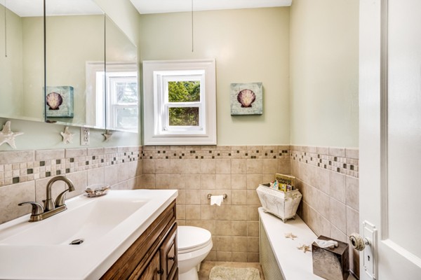 169 Old Cambridge Road Woburn, MA 01801 - Photo 12 of 30 Gallery Image 12