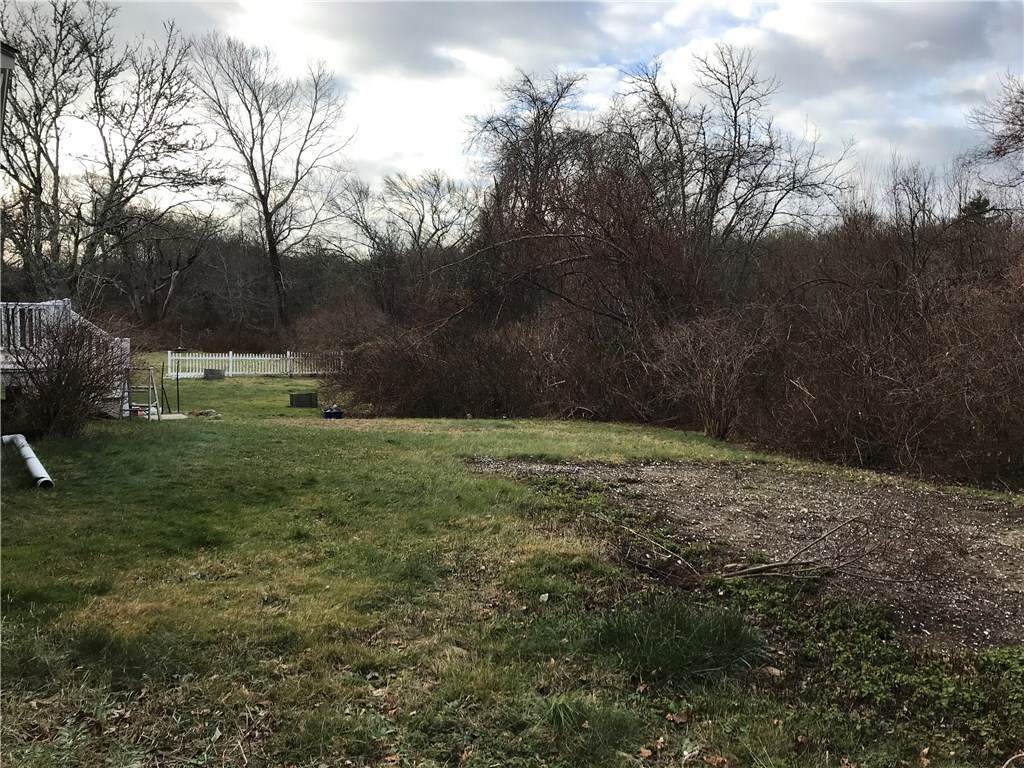 651 Main Road Westport, MA 02790 - Photo 14 of 14 Gallery Image 14