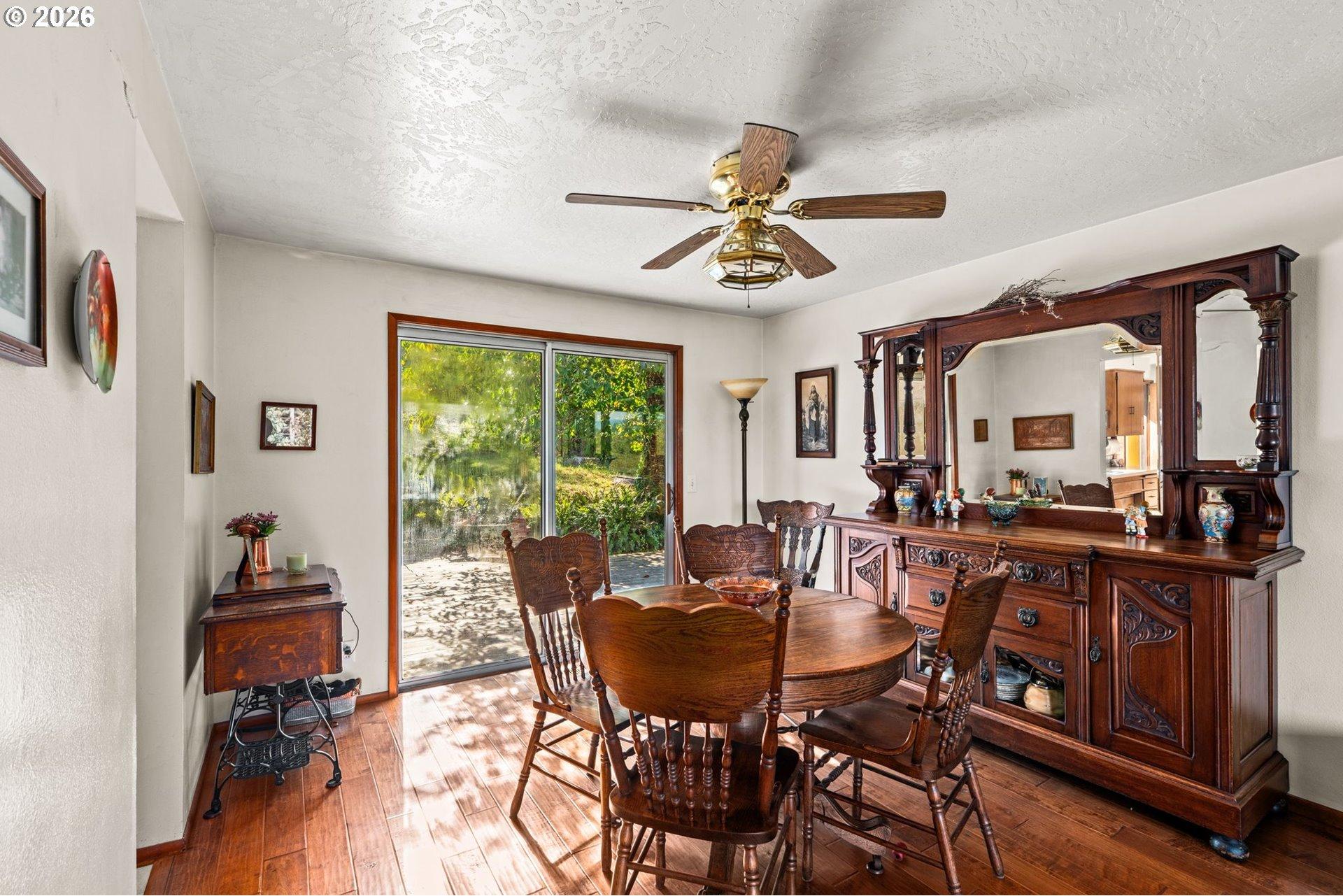 30712 Burkett Road Cottage Grove, OR 97424 - Photo 12 of 44 Gallery Image 12