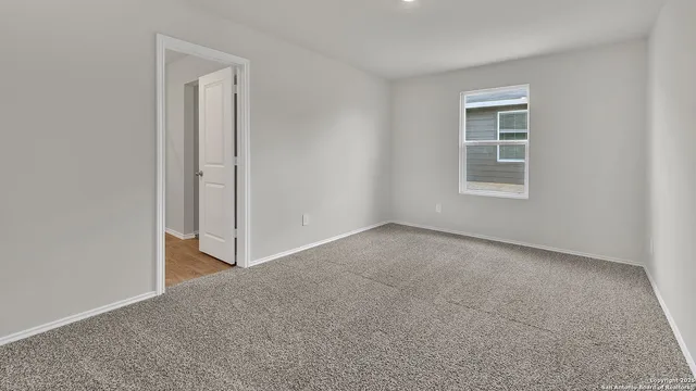 $186,990 | 402 Wild Goose Drive, Luling, TX 78648