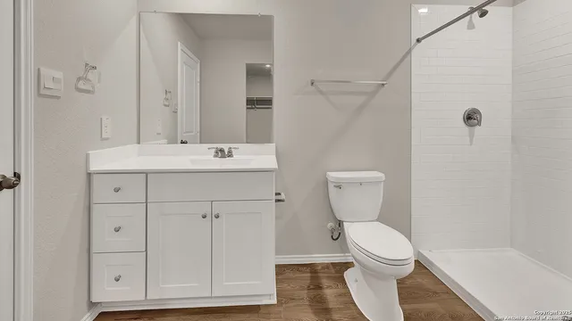 $186,990 | 402 Wild Goose Drive, Luling, TX 78648