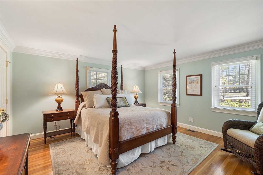 32 Wilson Road Concord, MA 01742 - Photo 20 of 40