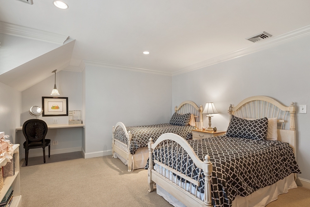 32 Wilson Road Concord, MA 01742 - Photo 28 of 40