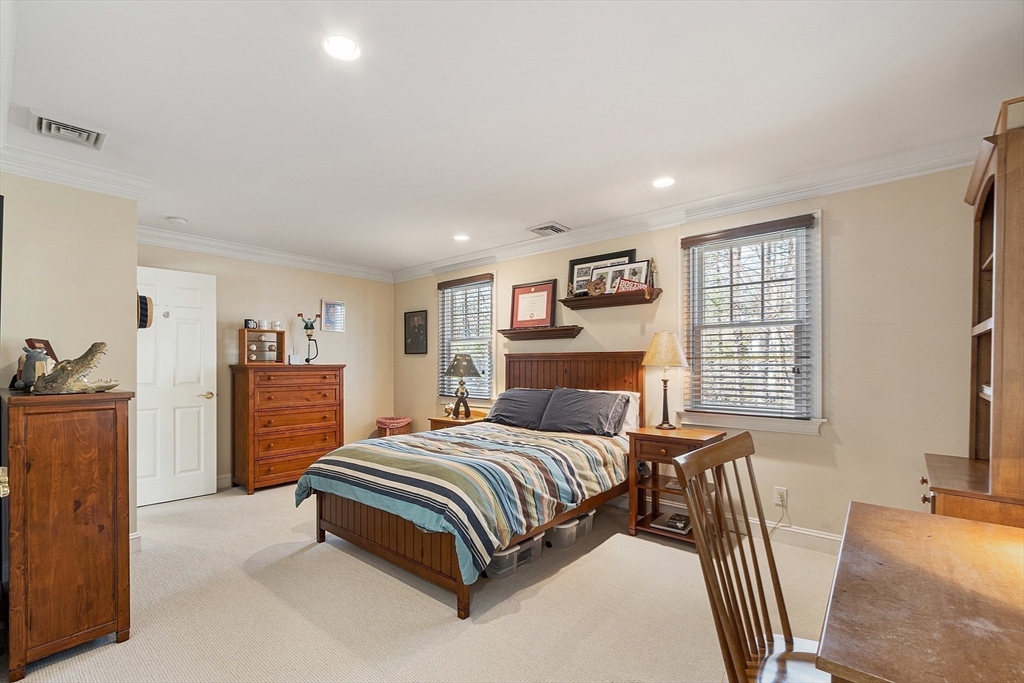 32 Wilson Road Concord, MA 01742 - Photo 29 of 40