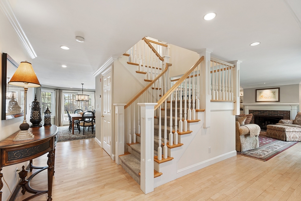 32 Wilson Road Concord, MA 01742 - Photo 6 of 40