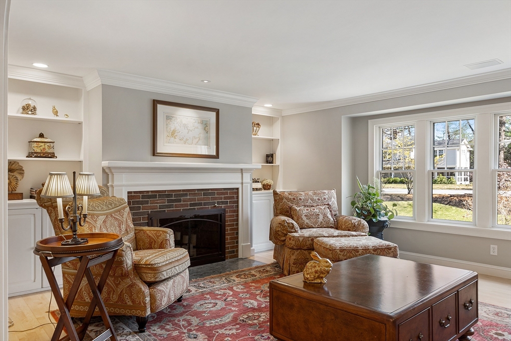 32 Wilson Road Concord, MA 01742 - Photo 7 of 40