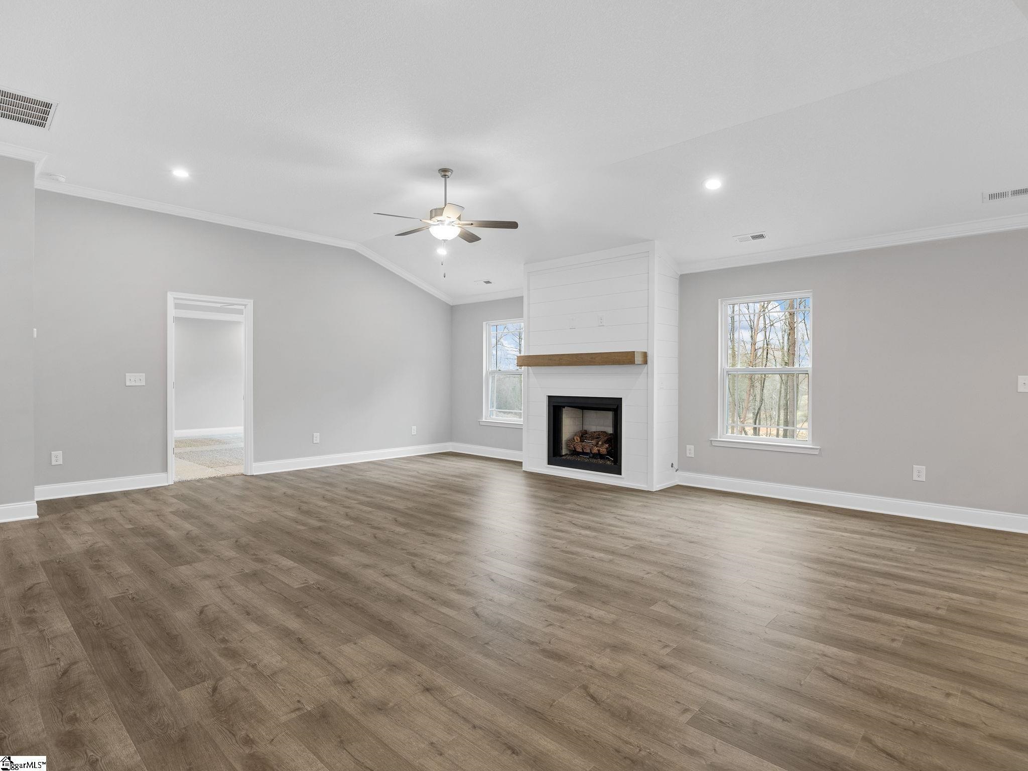 361 Little Mountain Circle Inman, SC 29349 - Photo 9 of 35 Gallery Image 9