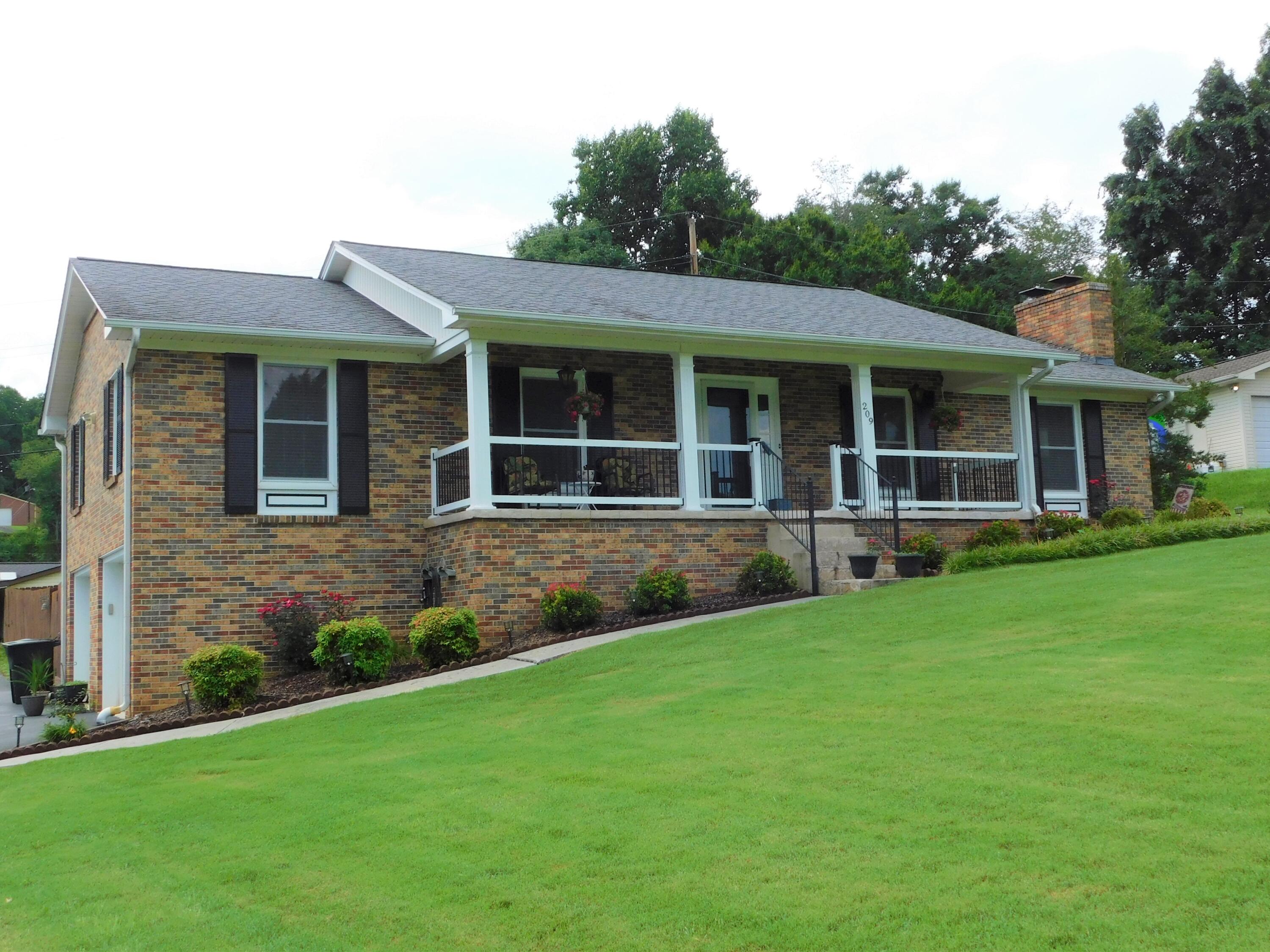 209 Mandan Road Kingsport, TN 37664 - Photo 9 of 94 DSCN4432