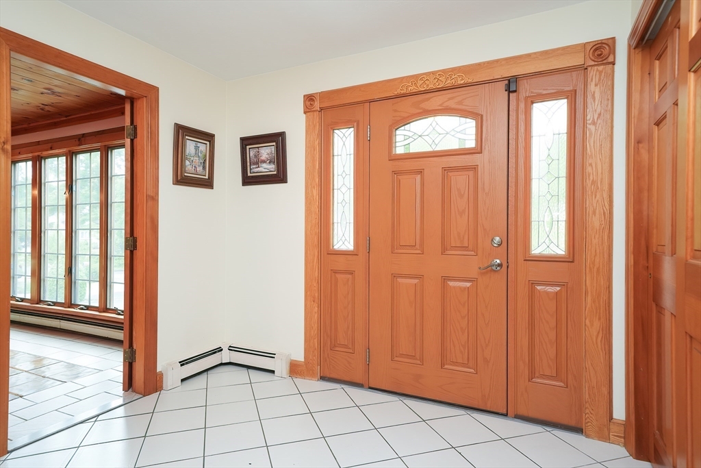 51 Manitoba Road Mashpee, MA 02649 - Photo 3 of 29