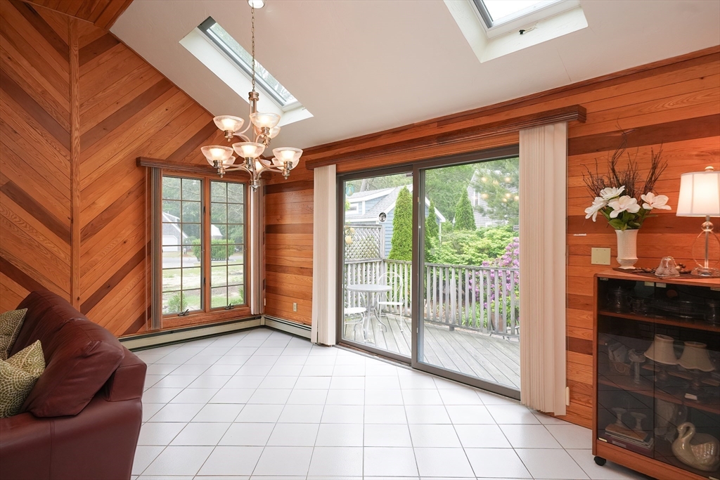 51 Manitoba Road Mashpee, MA 02649 - Photo 7 of 29