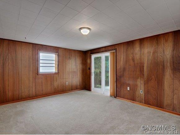 155 Homestead Road Candler, NC 28715 - Photo 12 of 17 Gallery Image 12