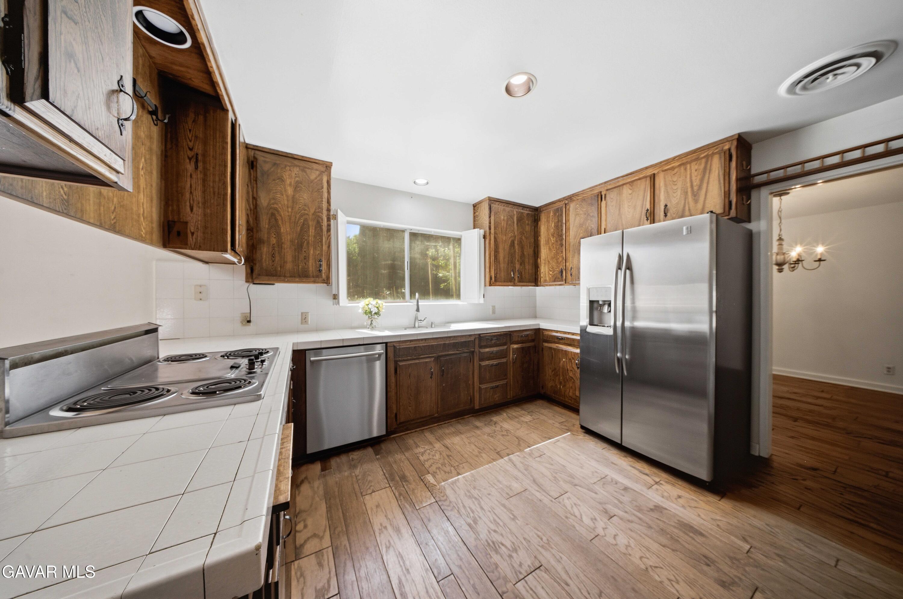43944 Halcom Avenue Lancaster, CA 93536 - Photo 13 of 28 43944 Halcom Ave-13