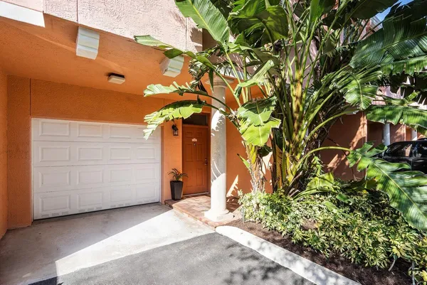 $2,875 | 2042 Alta Meadows Lane, Unit 1701, Delray Beach, FL 33444