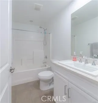 $5,250 | 37 Waldorf, Irvine, CA 92612