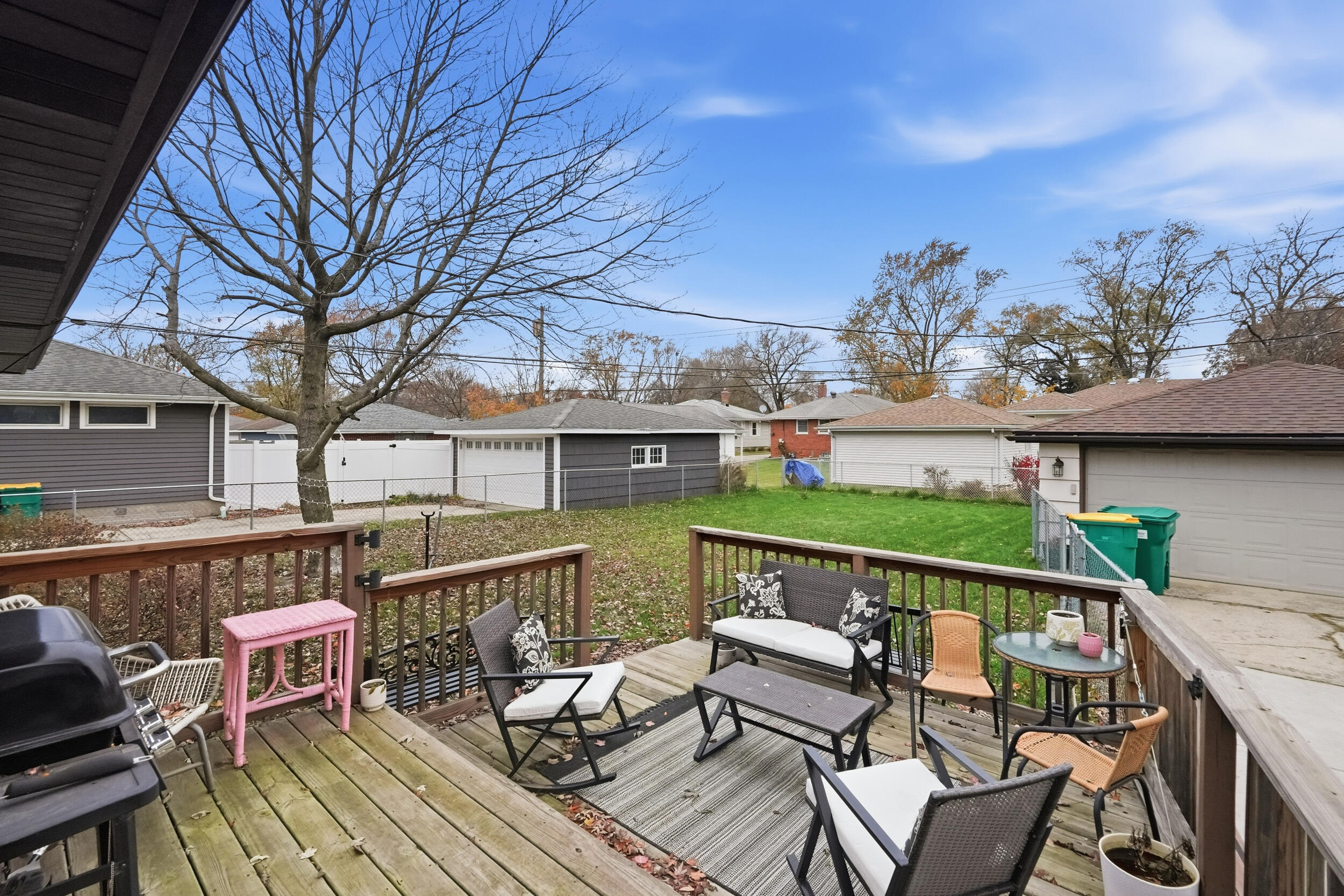 249 Briar Lane Munster, IN 46321 - Photo 16 of 17 2500x1667