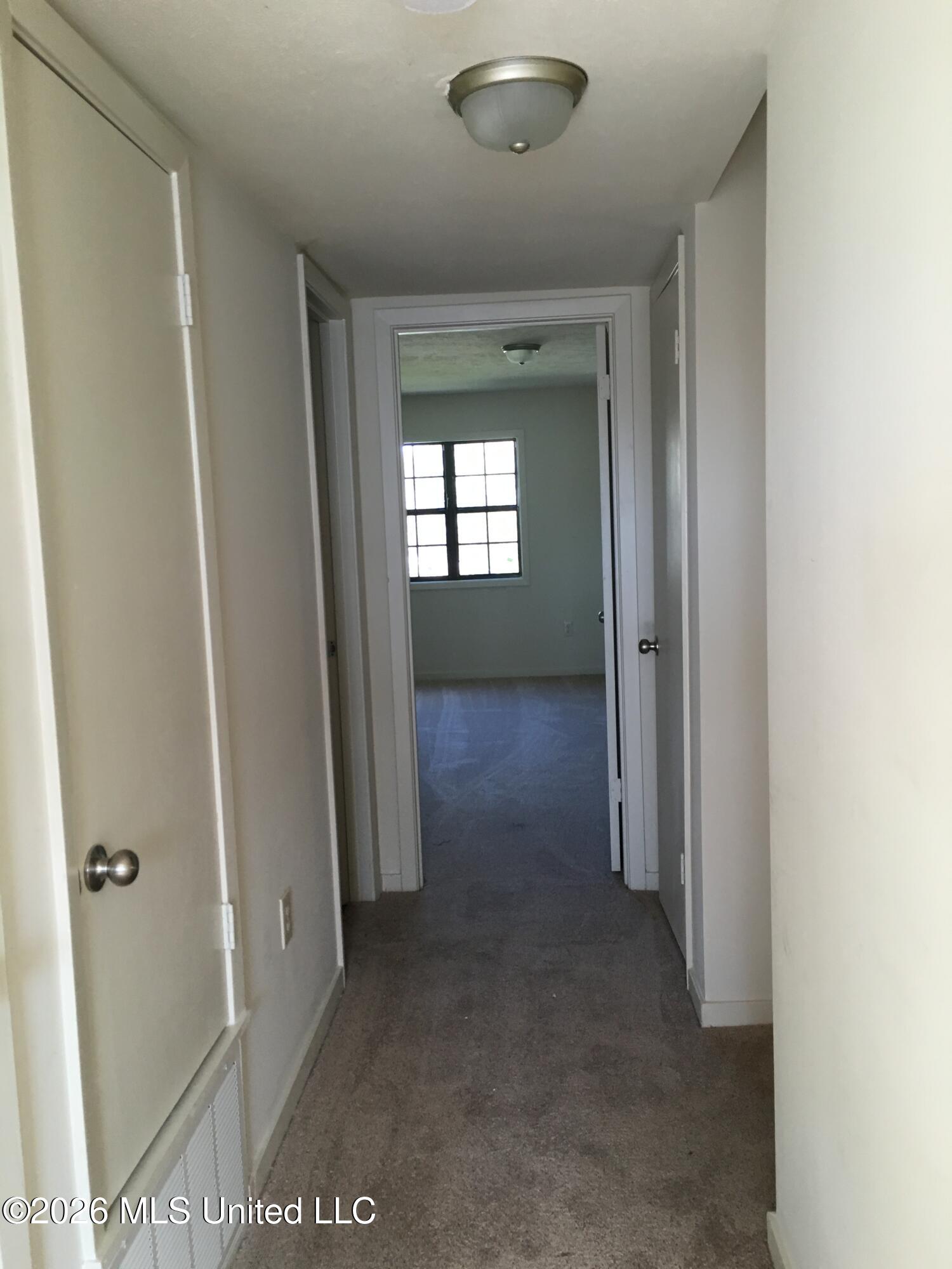 1050 Monroe Street, Unit ABCD Jackson, MS 39202 - Photo 16 of 26 2015-12-18 11.04.27