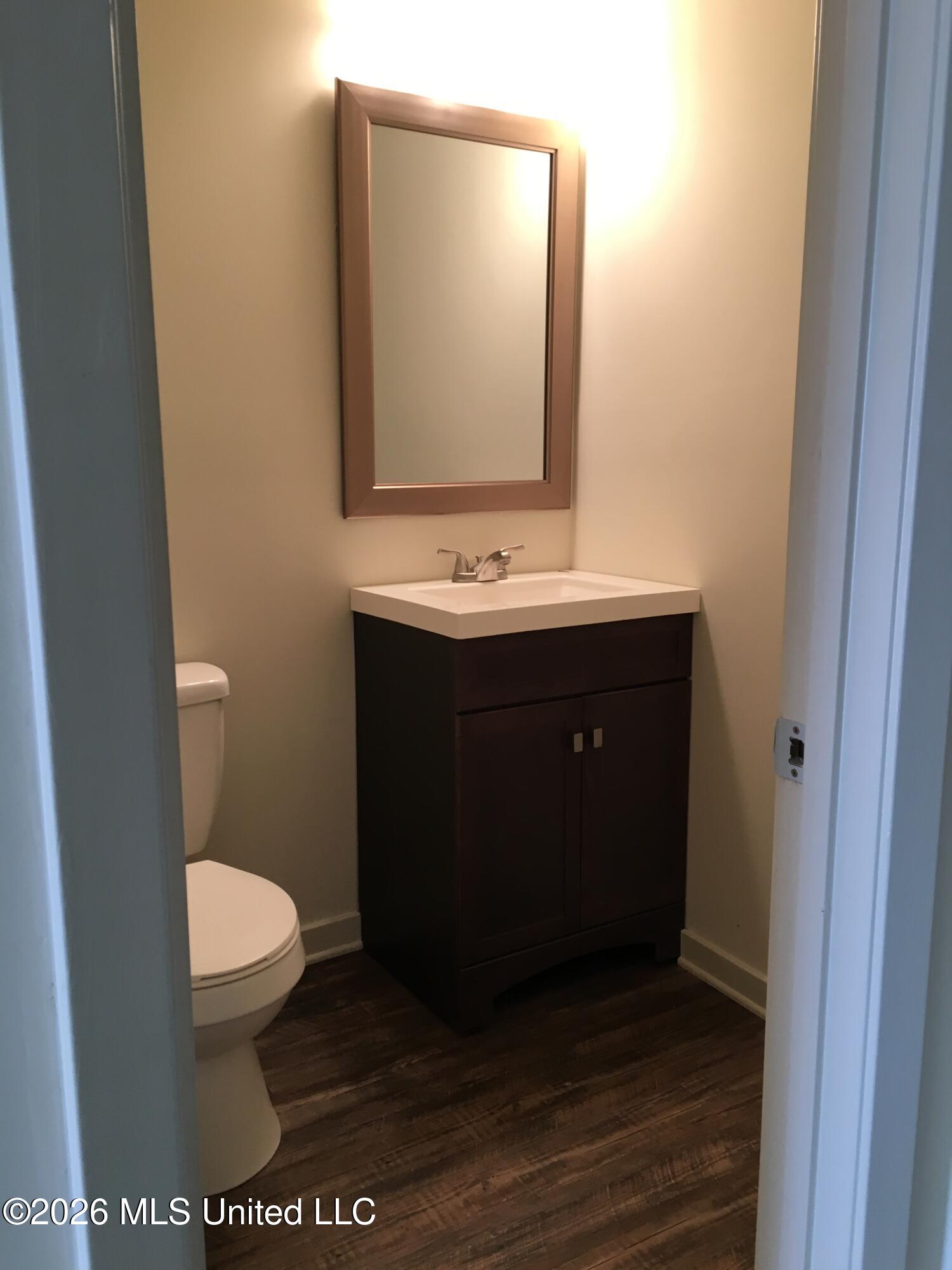 1050 Monroe Street, Unit ABCD Jackson, MS 39202 - Photo 17 of 26 2015-12-18 11.05.09