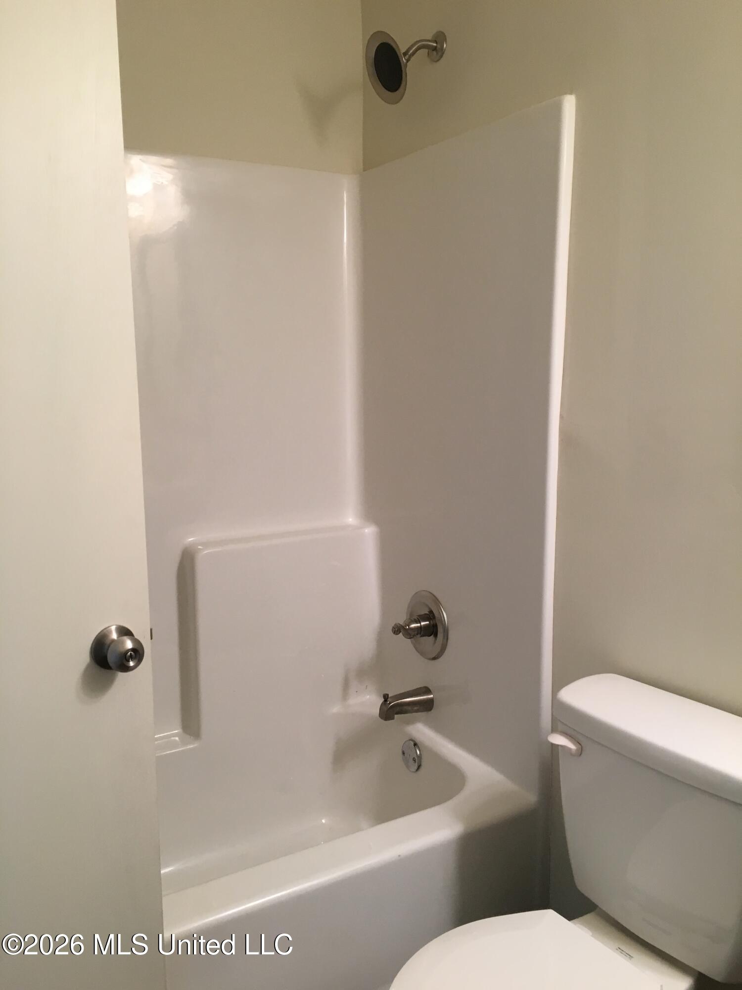 1050 Monroe Street, Unit ABCD Jackson, MS 39202 - Photo 18 of 26 2015-12-18 11.05.18