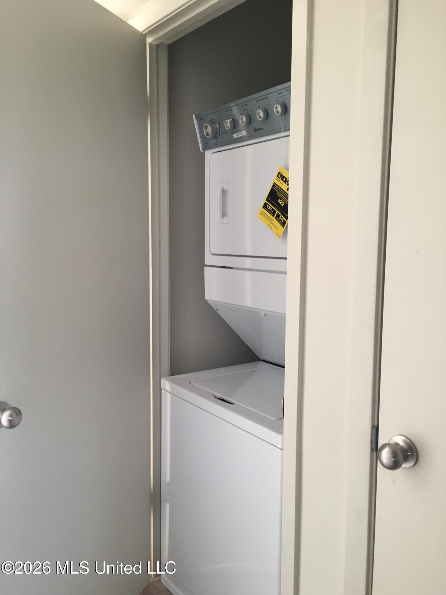 1050 Monroe Street, Unit ABCD Jackson, MS 39202 - Photo 21 of 26 2015-12-18 11.04.36