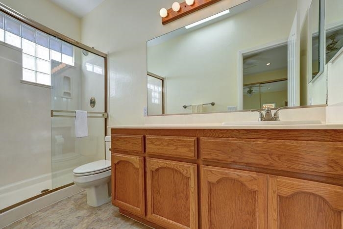 1740 Penasco Road El Cajon, CA 92019 - Photo 8 of 15 All 3 bathrooms feature en suite bathrooms.