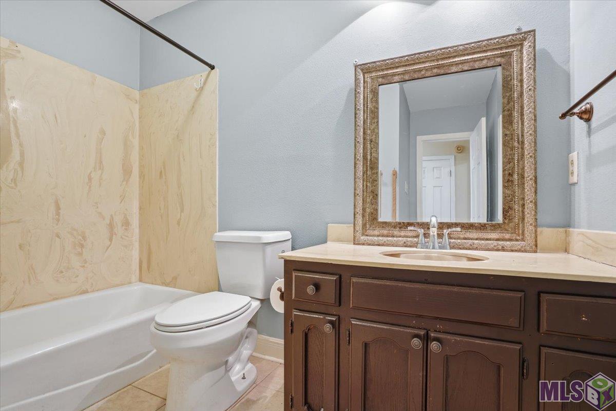 2054 Pecan Ridge Avenue Baton Rouge, LA 70816 - Photo 10 of 15