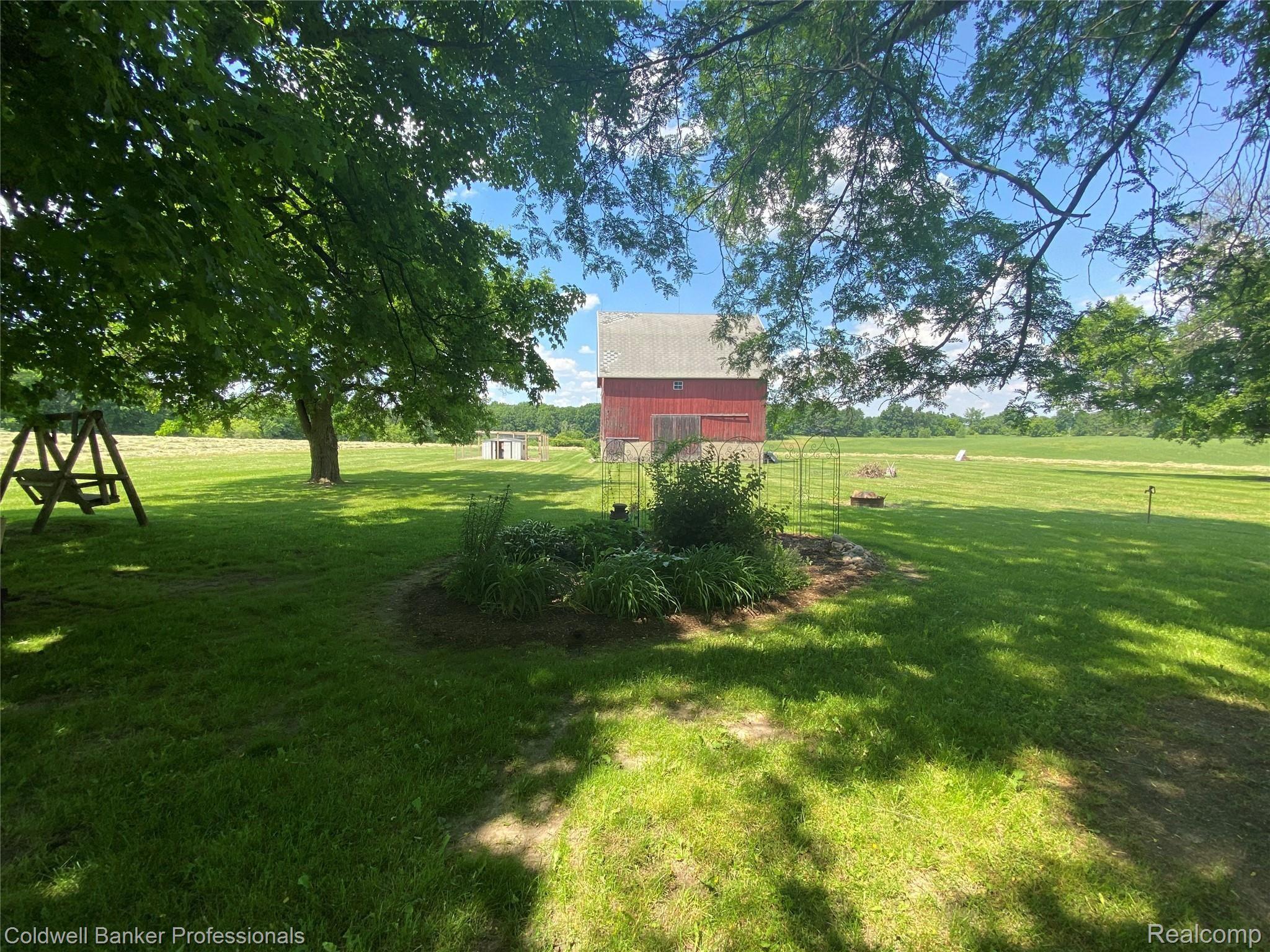 4220 West Oregon Road Lapeer, MI 48446 - Photo 36 of 46 1AFB3FC2-5B29-43E0-B225-40F23A2DE01B.jpeg