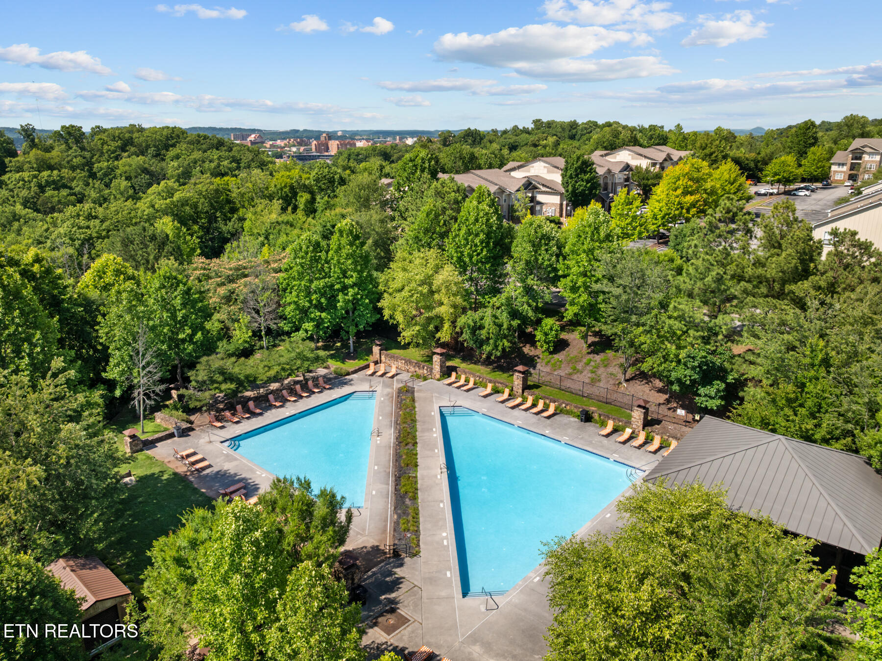 3720 Spruce Ridge Way, Unit 2222 Knoxville, TN 37920 - Photo 34 of 35 DJI_20260619152336_0547_D