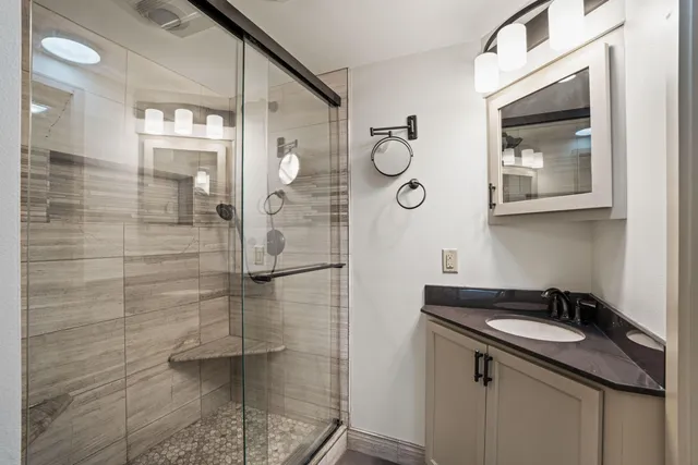 $674,900 | 8201 Fairmont Lane, Greendale, WI 53129