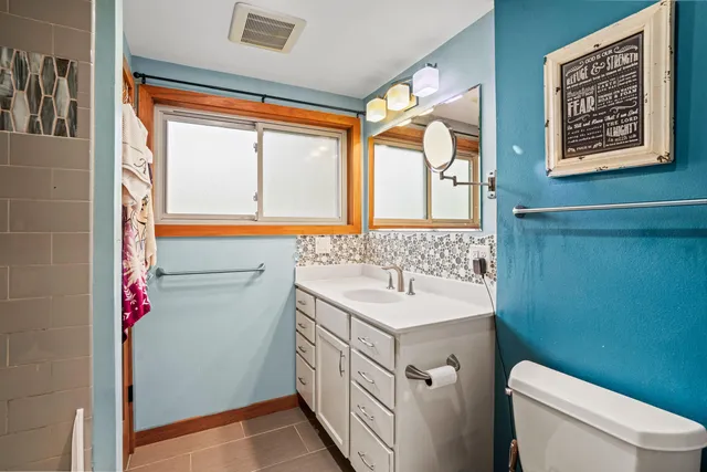 $674,900 | 8201 Fairmont Lane, Greendale, WI 53129