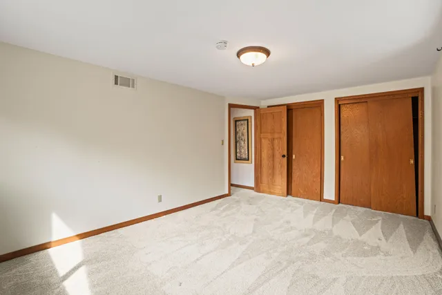 $674,900 | 8201 Fairmont Lane, Greendale, WI 53129