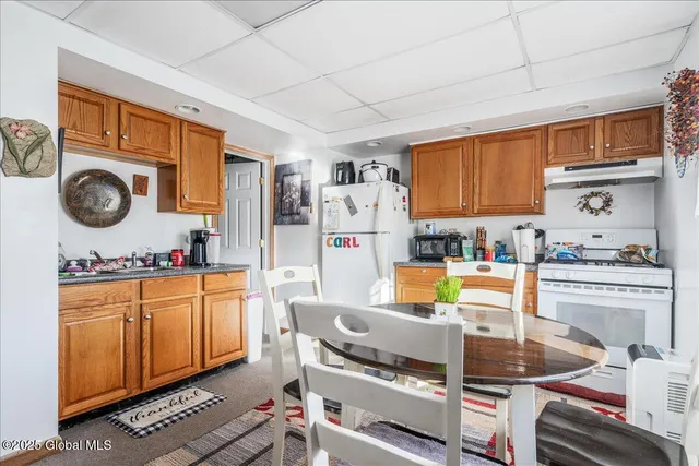 $439,000 | 42 Old Schuylerville Road, Easton, NY 12834