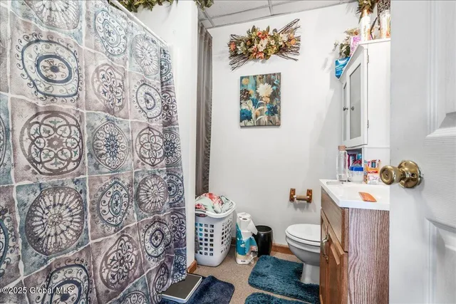 $439,000 | 42 Old Schuylerville Road, Easton, NY 12834