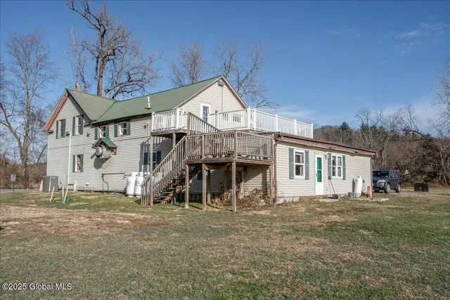 $439,000 | 42 Old Schuylerville Road, Easton, NY 12834