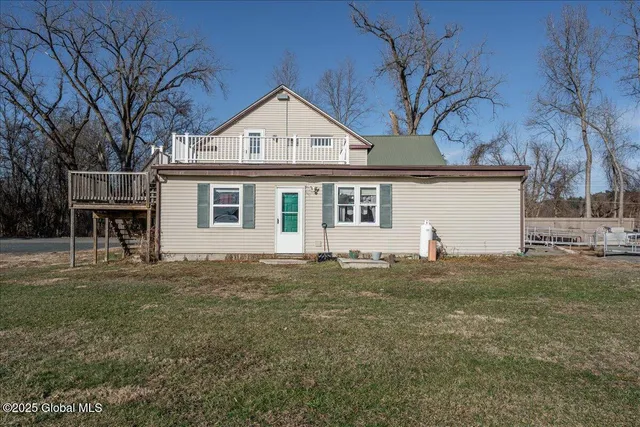 $439,000 | 42 Old Schuylerville Road, Easton, NY 12834