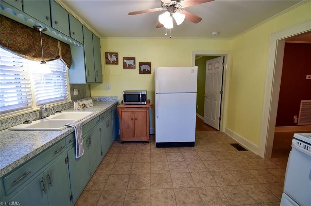 6628 Brantley Gordon Road Denton, NC 27239 - Photo 10 of 18 Gallery Image 10