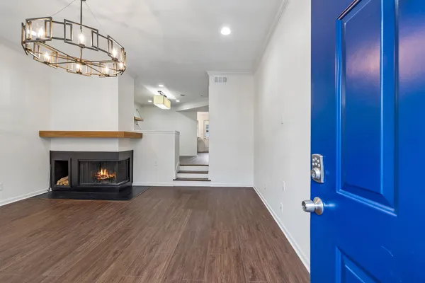 $2,600 | 219 Fairmont Court, Nashville, TN 37203