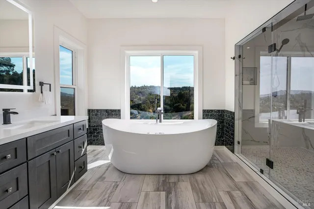 $1,900,000 | 3511 Hanover Place, Santa Rosa, CA 95404