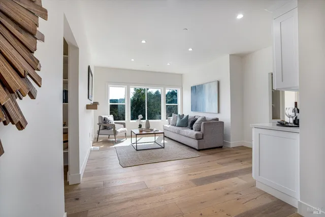 $1,900,000 | 3511 Hanover Place, Santa Rosa, CA 95404