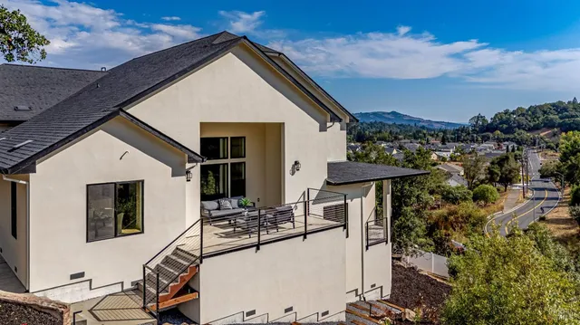 $1,900,000 | 3511 Hanover Place, Santa Rosa, CA 95404
