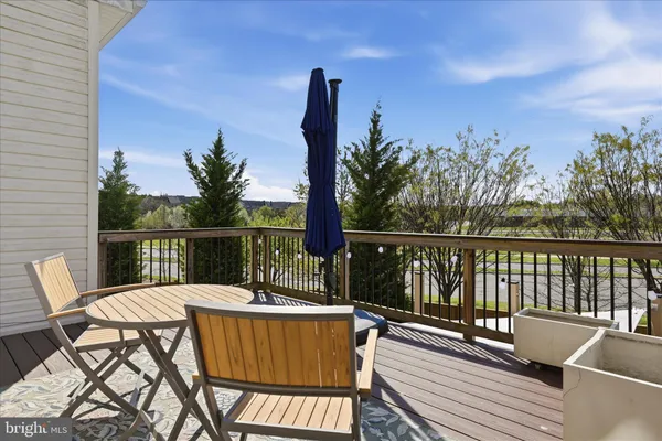 $979,900 | 1709 Fairleigh Court Northeast, Leesburg, VA 20176