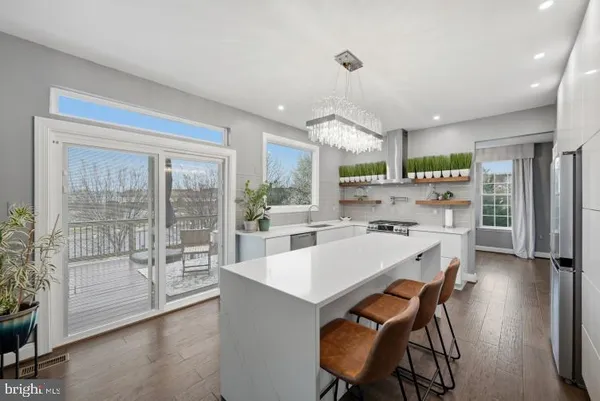 $979,900 | 1709 Fairleigh Court Northeast, Leesburg, VA 20176