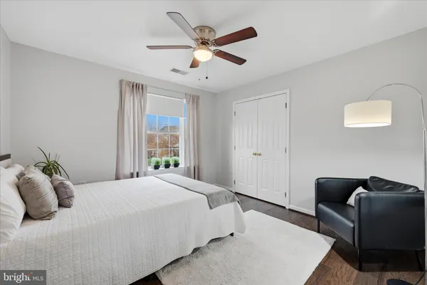 $979,900 | 1709 Fairleigh Court Northeast, Leesburg, VA 20176