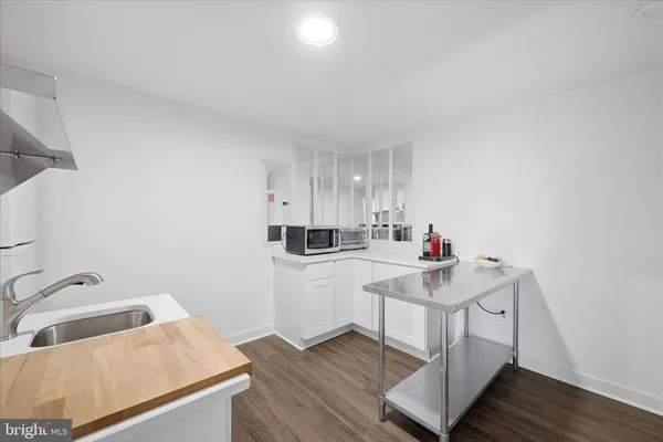 $979,900 | 1709 Fairleigh Court Northeast, Leesburg, VA 20176