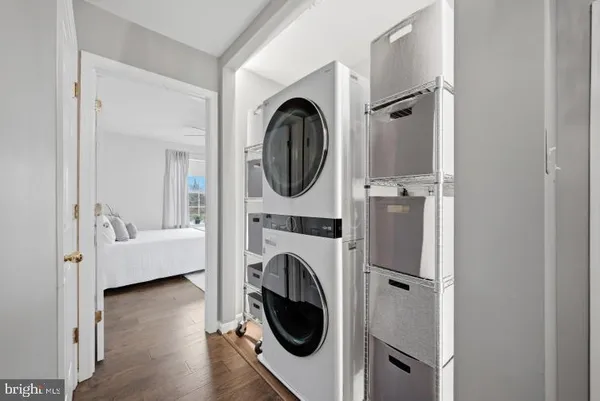 $979,900 | 1709 Fairleigh Court Northeast, Leesburg, VA 20176