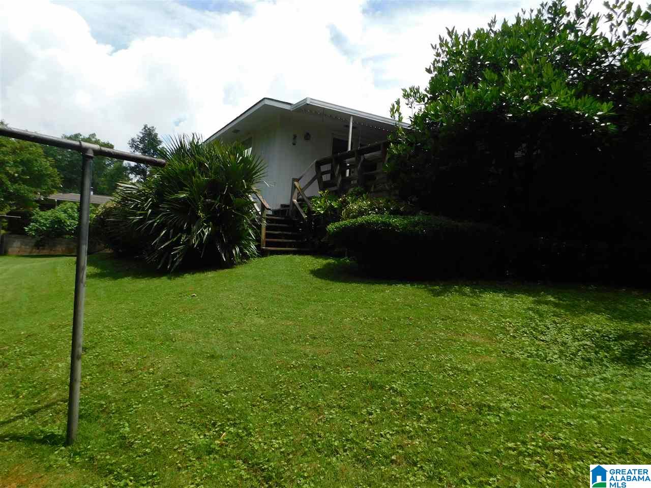 332 Wildwood Road Anniston, AL 36207 - Photo 9 of 36