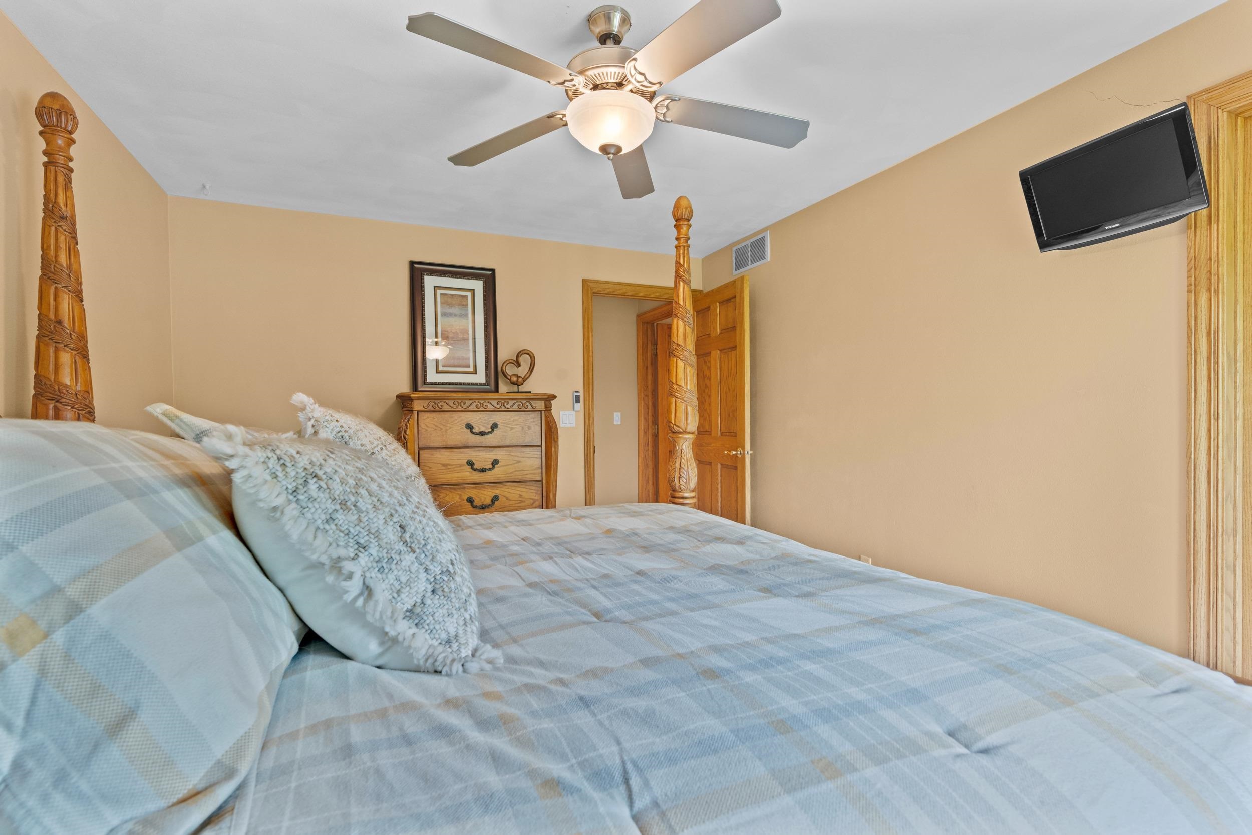 W8678 Hillview Road Hortonville, WI 54944 - Photo 32 of 68