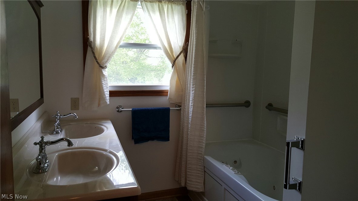 6211 North Oval Road Clinton, OH 44216 - Photo 18 of 25 Gallery Image 18