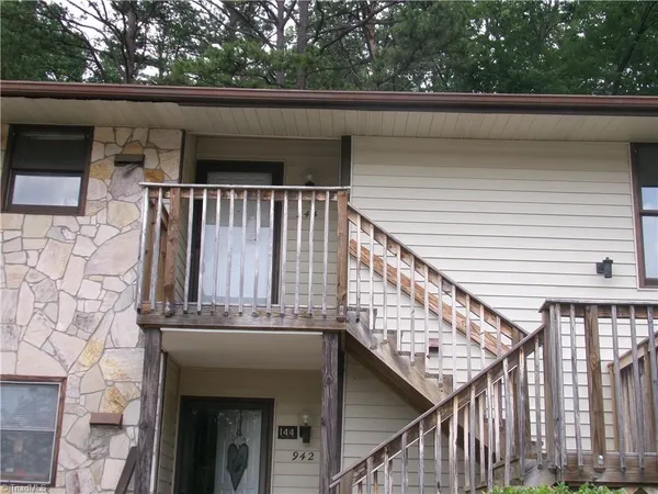 $99,000 | 944 South Ridge Court, Unit 143, Winston-Salem, NC 27107